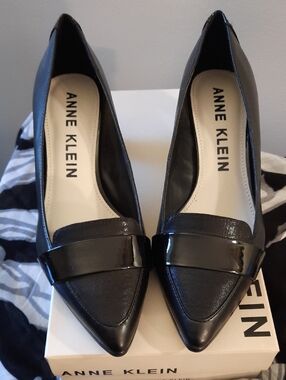 Anne Klein Pointed-Toe Patent Leather Heels